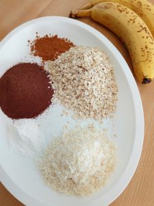 oat-banana cookies